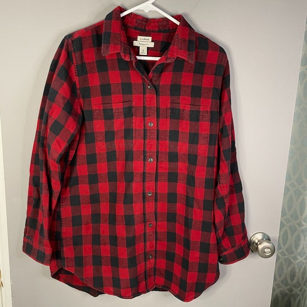 LL Bean Womens M Long Sleeve Red Black Plaid Button Up Shirt Top